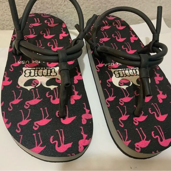 TIDDIESSHACK Lawn Flamingo Chi Chis sandals size M - Picture 1 of 5